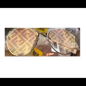 Fendi Sunglasses BRAND NEW, never worn.
